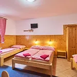 Apartman U Svycarskeho Dvora Iii By Interhome